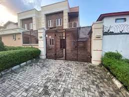 Quiet Townhouse in Lagos